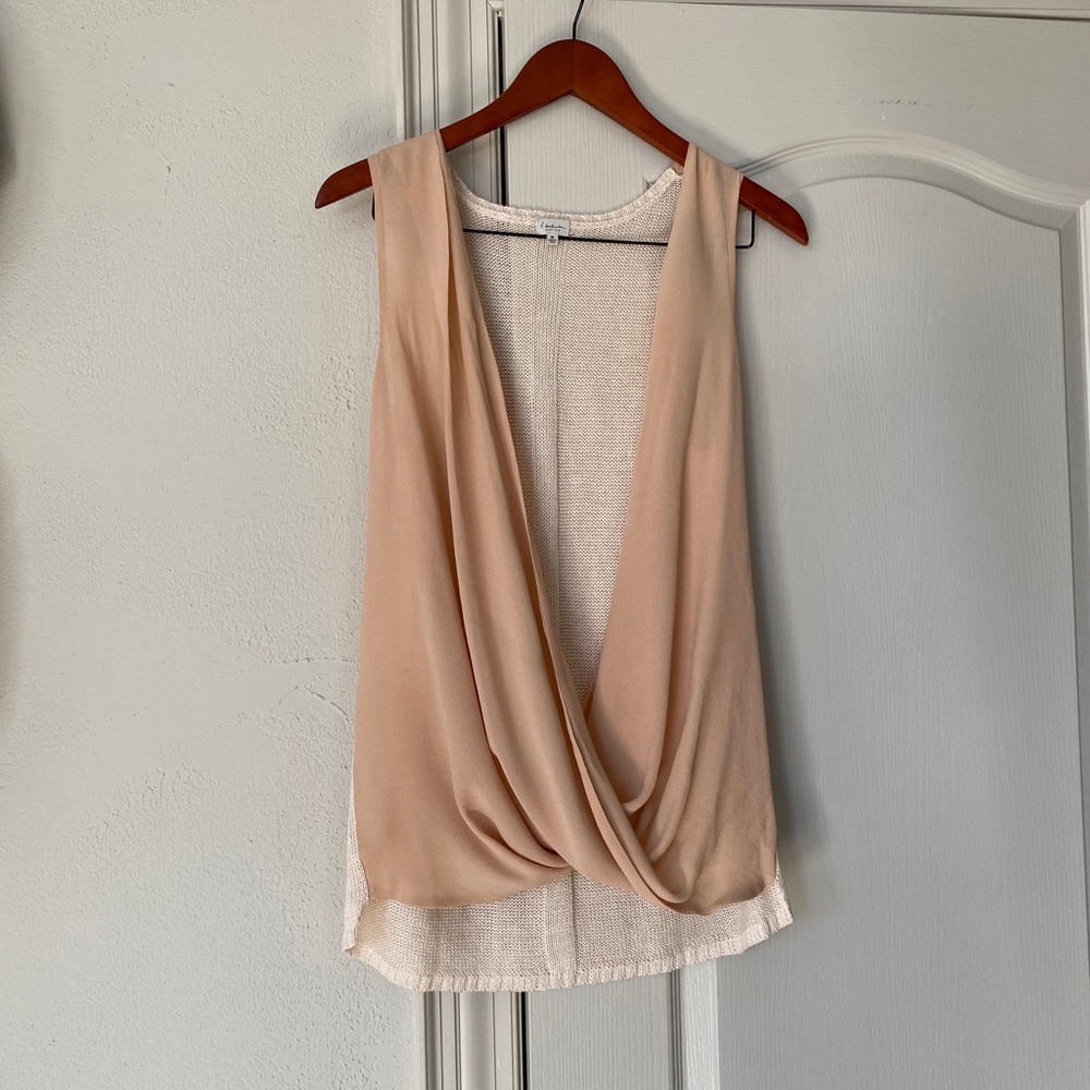 Babaton Pretty Silk top